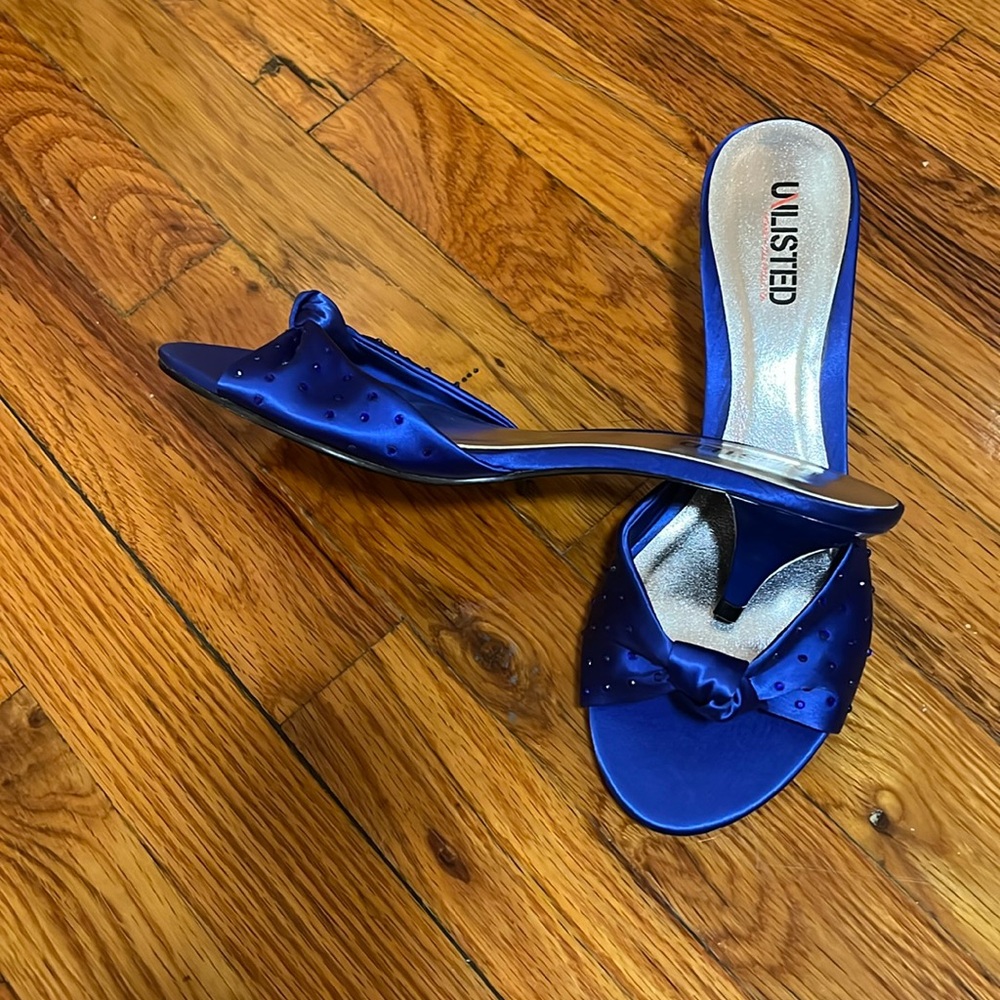 Kenneth Cole Unlisted Sure Betty Mules